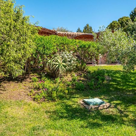 Sa Villa Cala Ginepro Монте Петросу Екстериор снимка