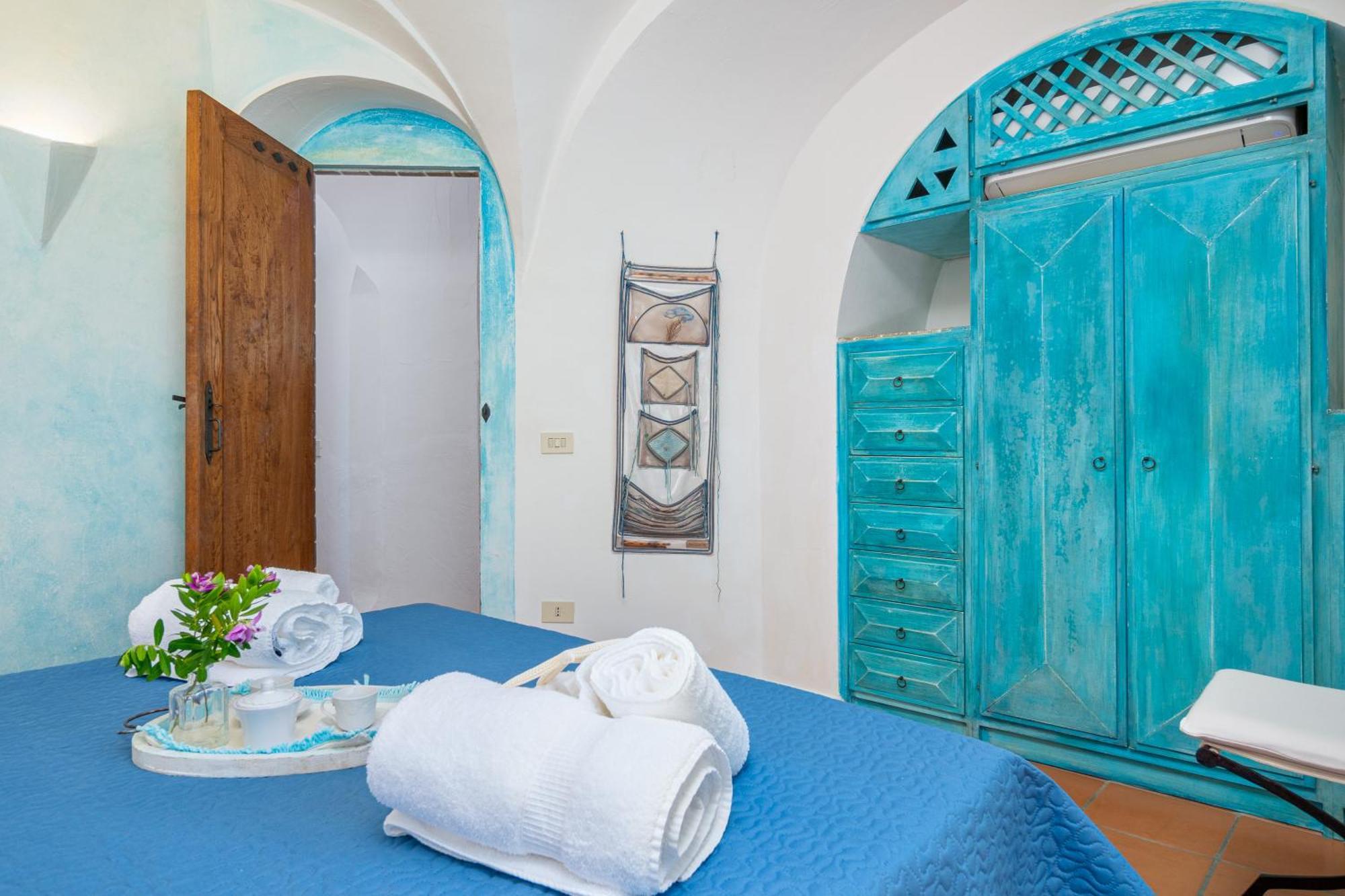 Sa Villa Cala Ginepro Монте Петросу Екстериор снимка